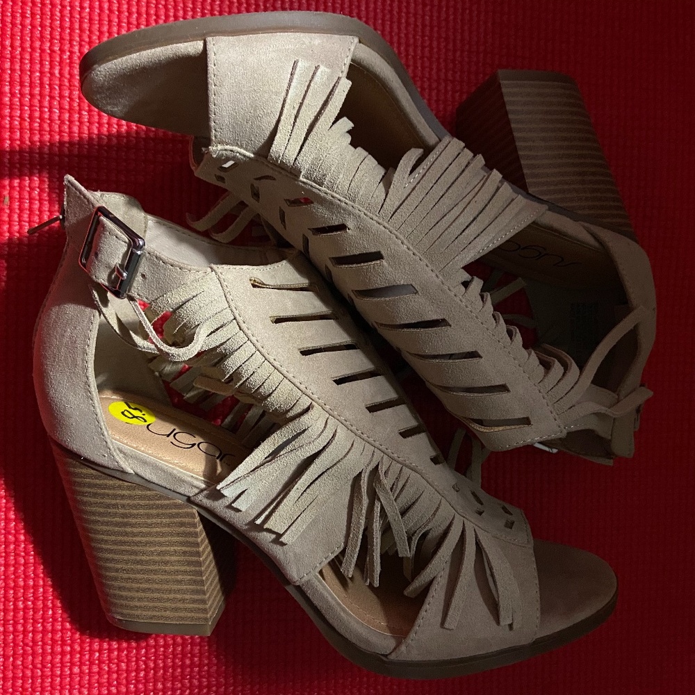 Tan Fringe Sandals